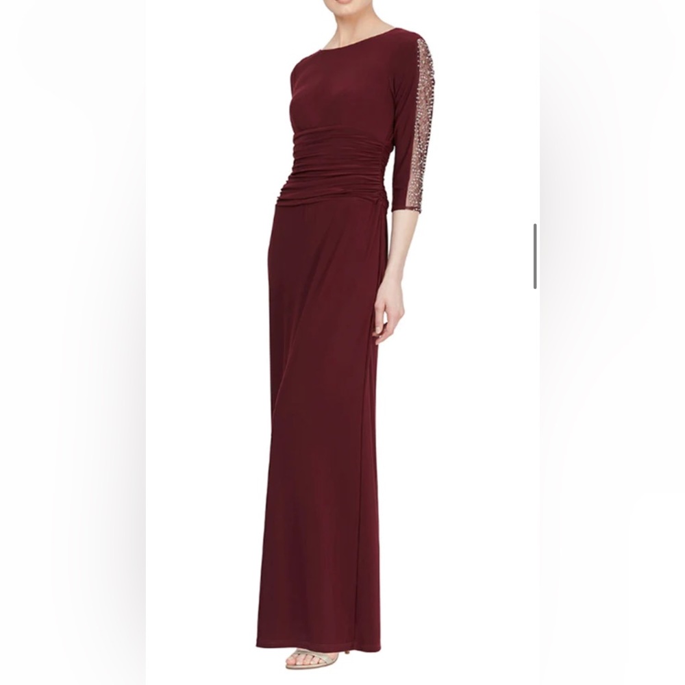 NWT burgundy dress, ruched stomach, beaded sleeve, stretchy material,flattering